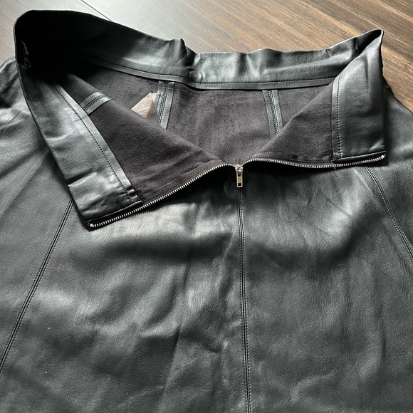 GILBERT vegan leather skirt with woven grommet detail - Picture 7 of 11